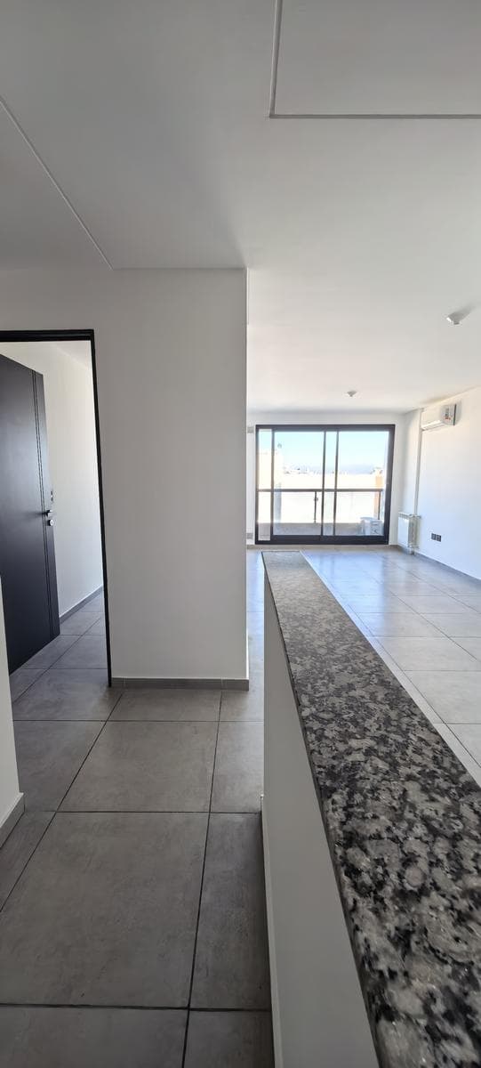 Apartment in Alta Córdoba - 2 bedrooms, garage, and balcony