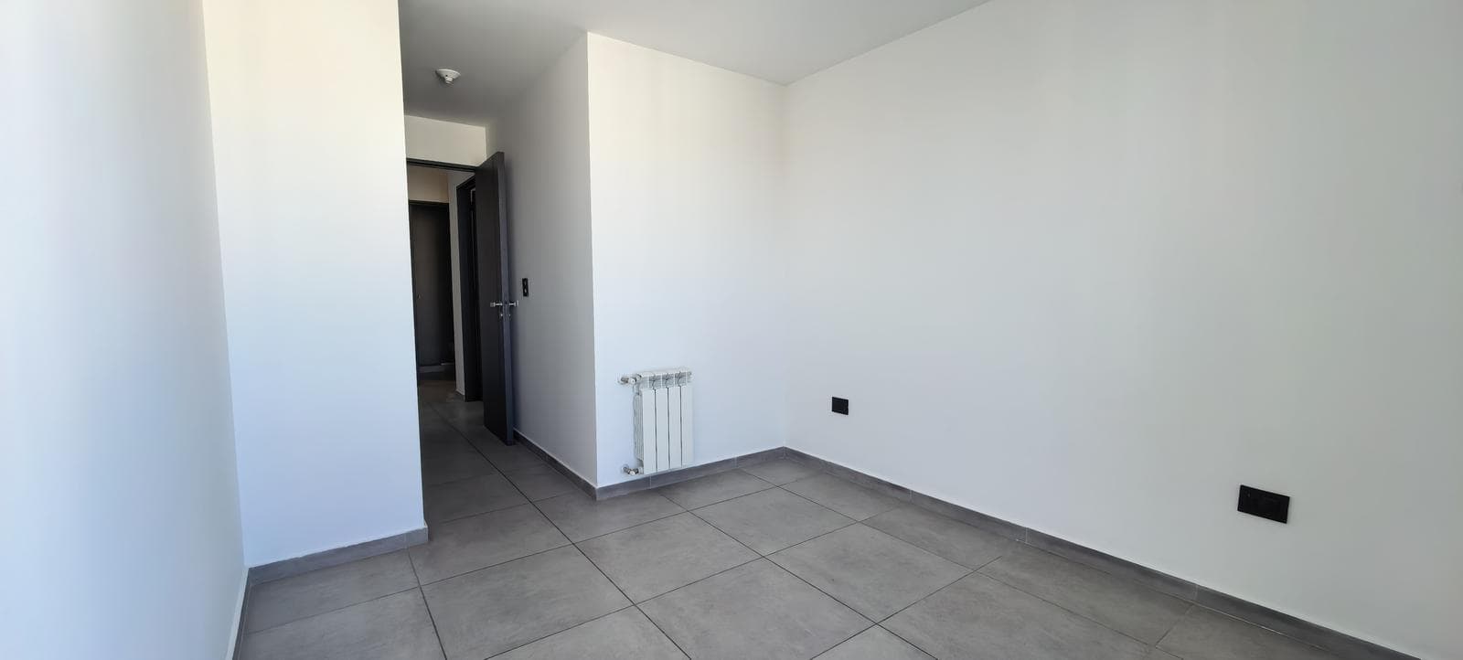 Apartment in Alta Córdoba - 2 bedrooms, garage, and balcony