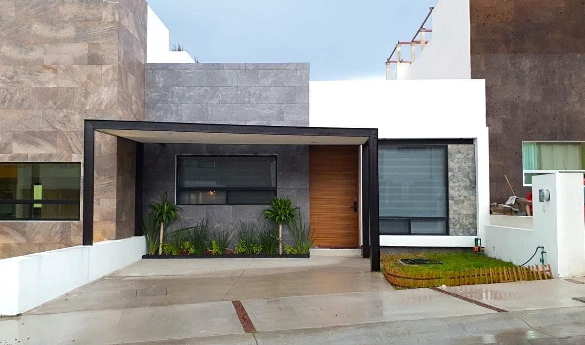 Single-story house in Cañadas del Arroyo