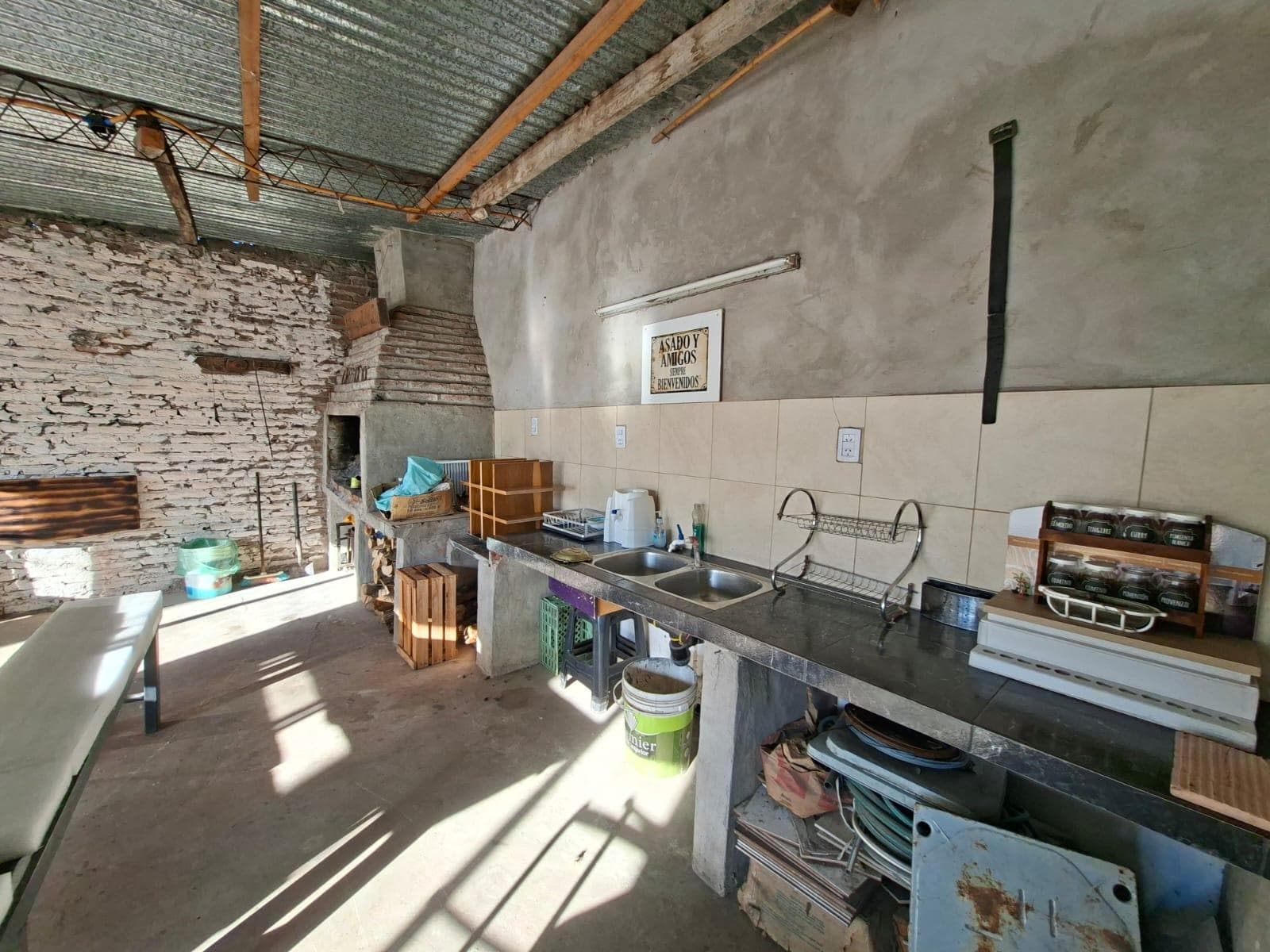 House for Sale in Downtown Garin