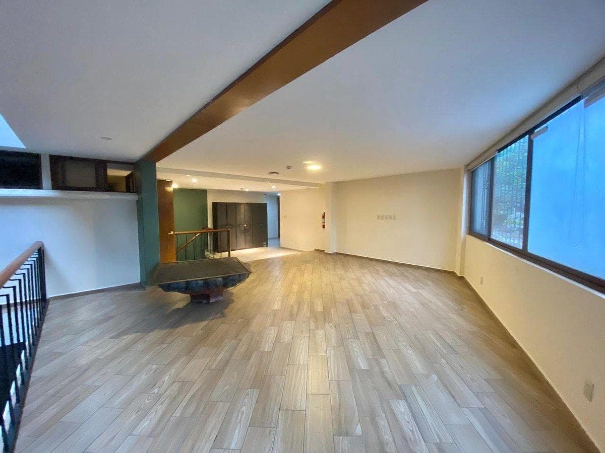 House for Sale in Bosque de Echegaray