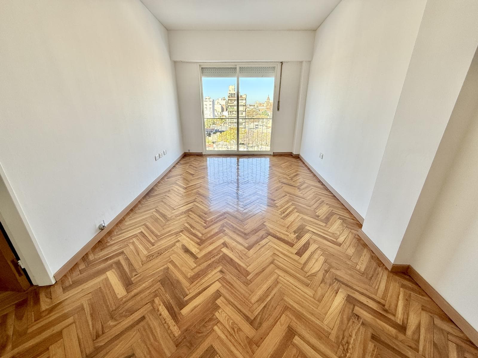 Two-bedroom apartment for sale in Barrio Martin