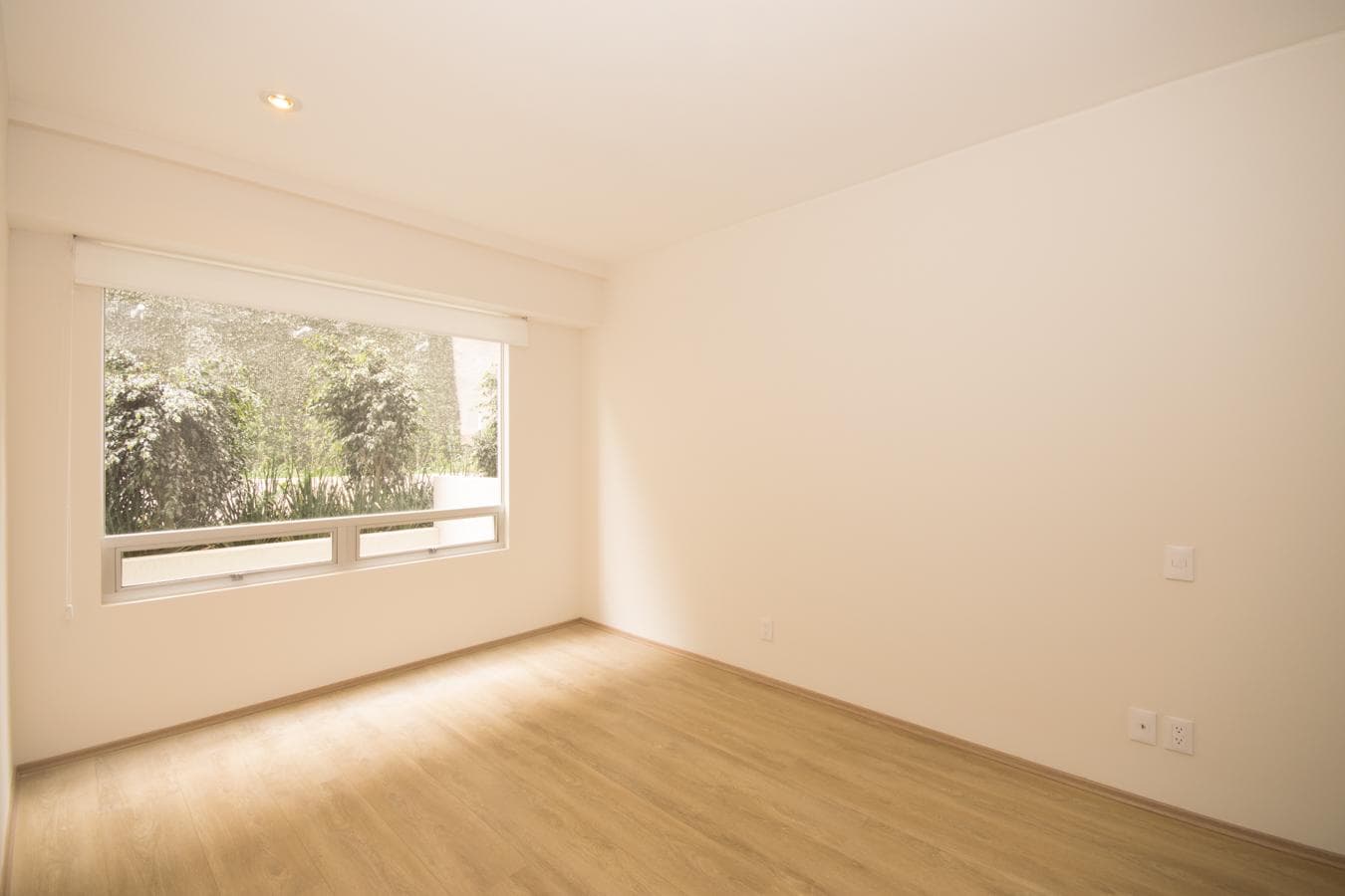 Apartment for Rent at Garden House - Via Santa Fe