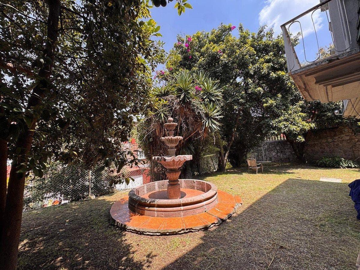 House for Sale in Lomas de Bellavista