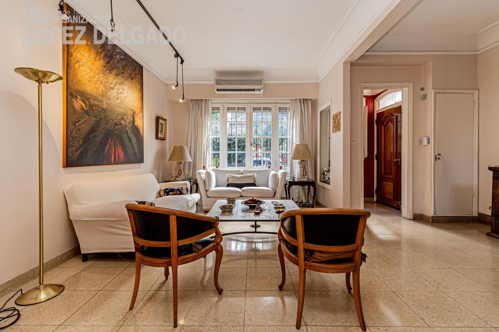 6-room house with a guest house, garden, pool, and garage in Villa Devoto.