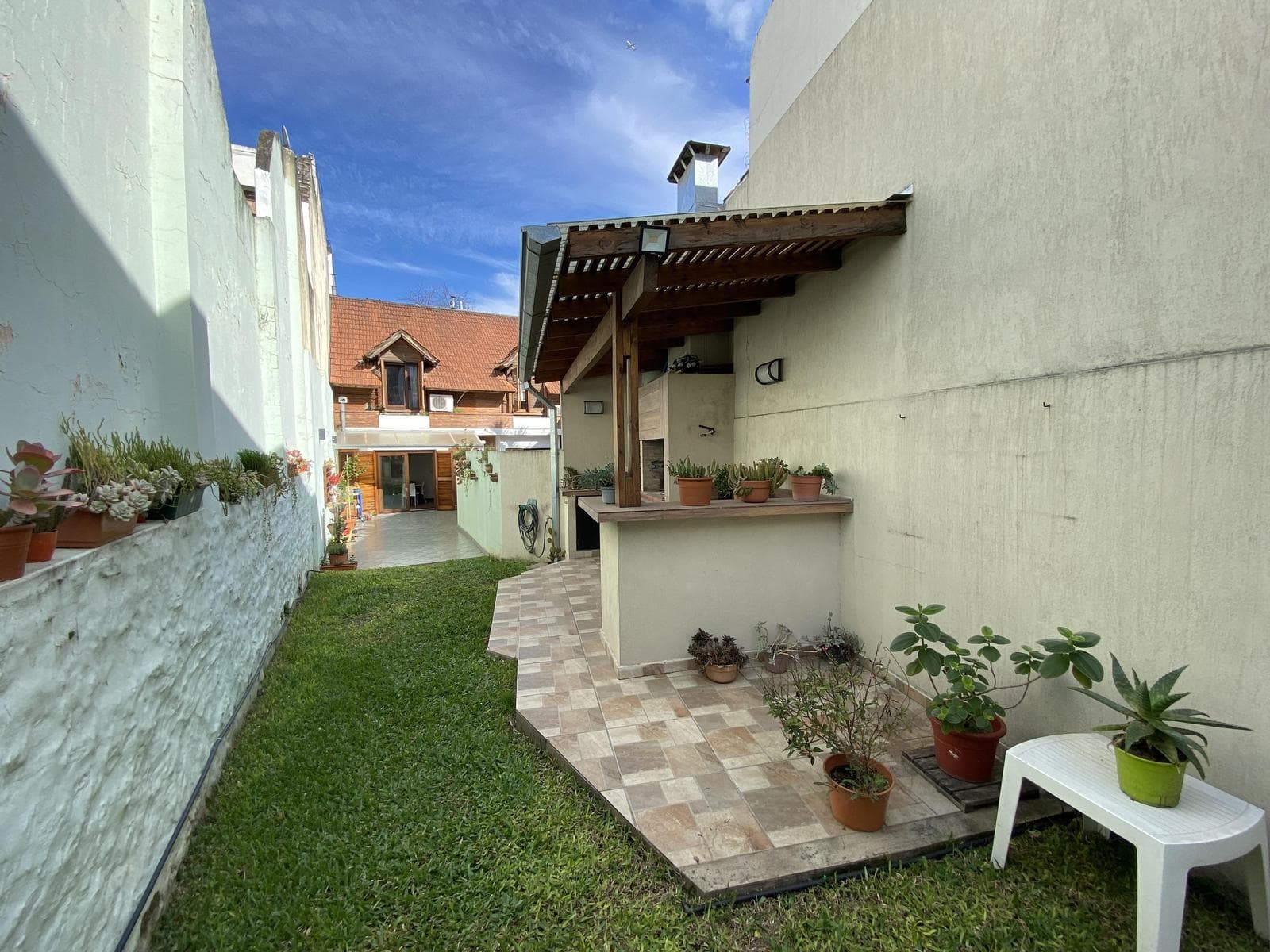 FOR SALE | 5-ROOM DUPLEX-STYLE APARTMENT | AVELLANEDA PARK