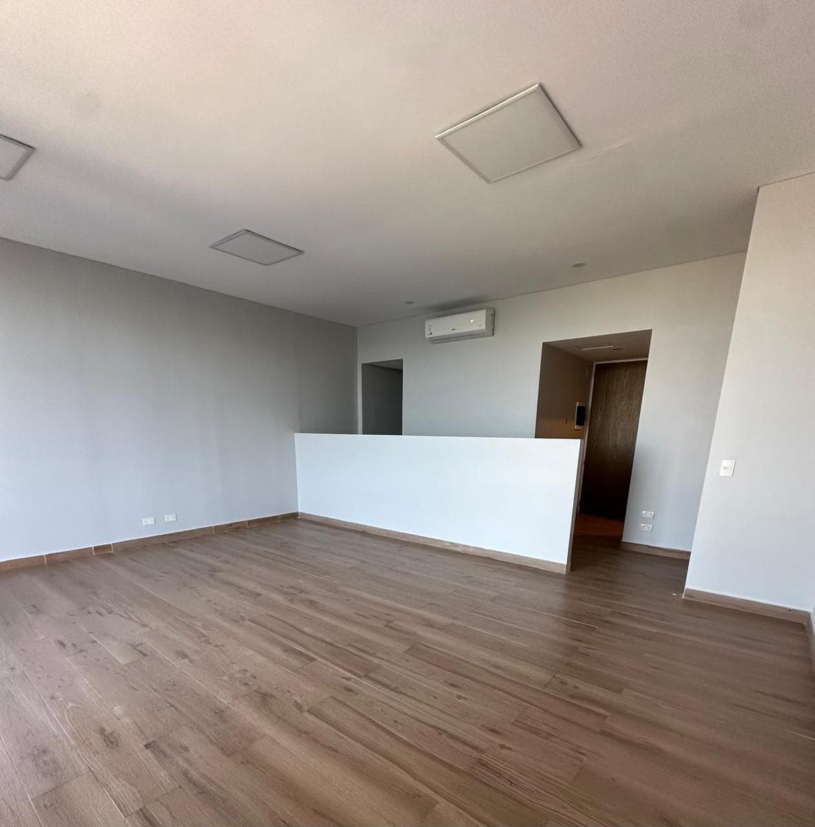 Office for Sale in Tower 2 of the Vohe Complex - Pilar