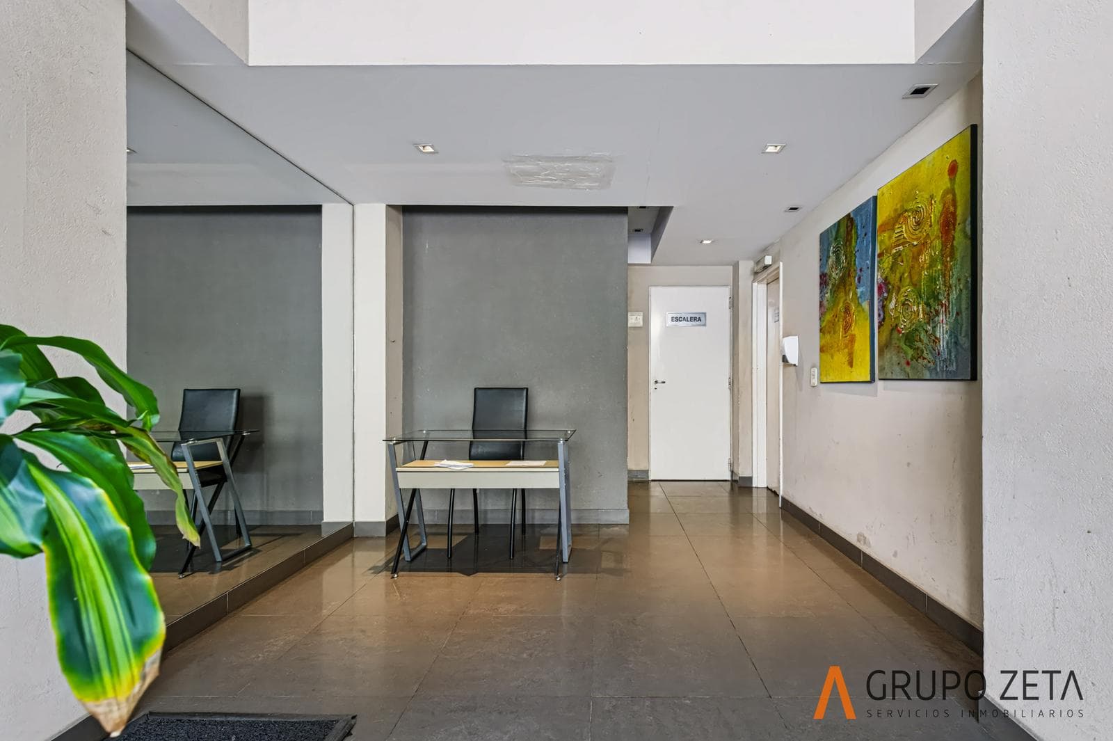3-Room Apartment in Villa Urquiza with Garage