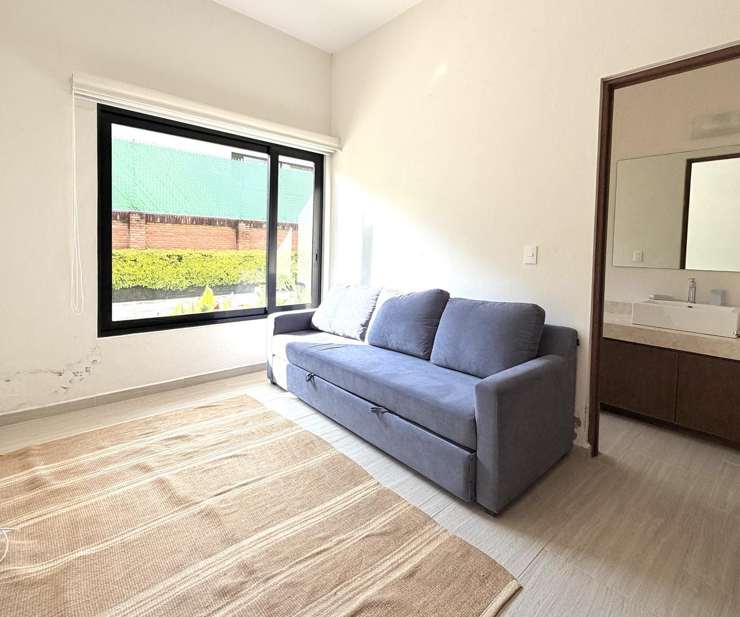 HOUSE FOR RENT IN THE AVANDARO CONDOMINIUM, VALLE DE BRAVO