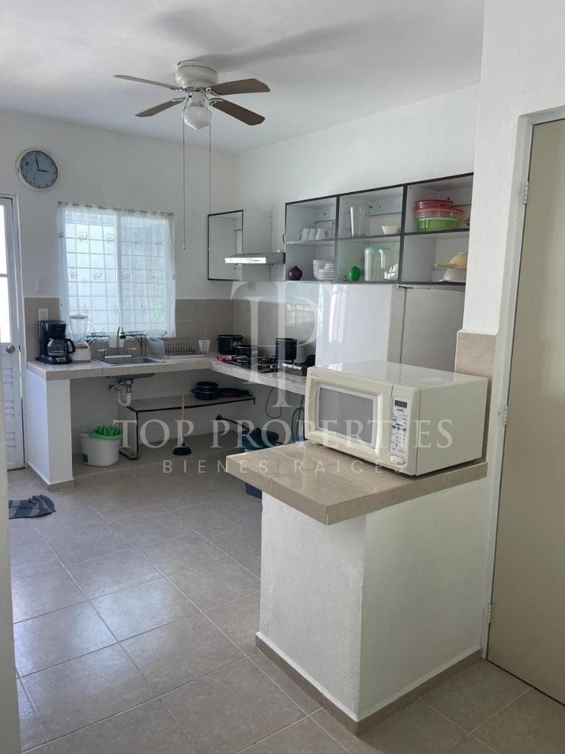 House for sale, Fracc. Gran Santa Fe 2, MZ 03, Cancun, Q. Roo.