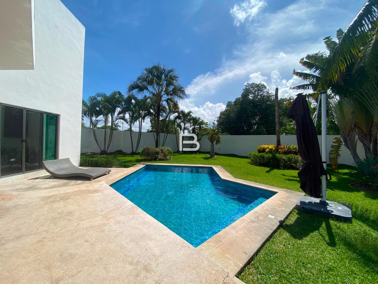 House for Rent on Colosio Avenue in Cancun
