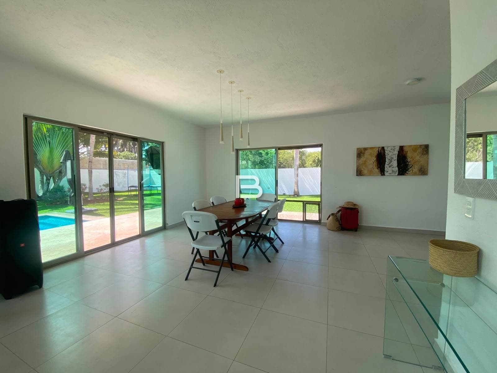 House for Sale on Colosio Avenue in Cancun