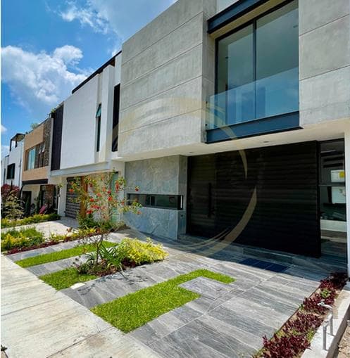 House in the Valle Imperial Subdivision