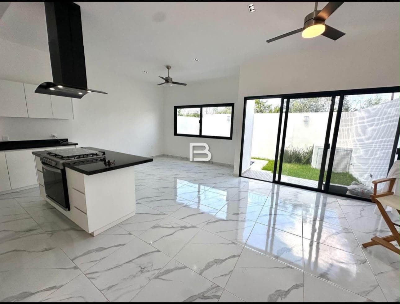 House for Sale in the Arbolada Residential Complex in Cancun
