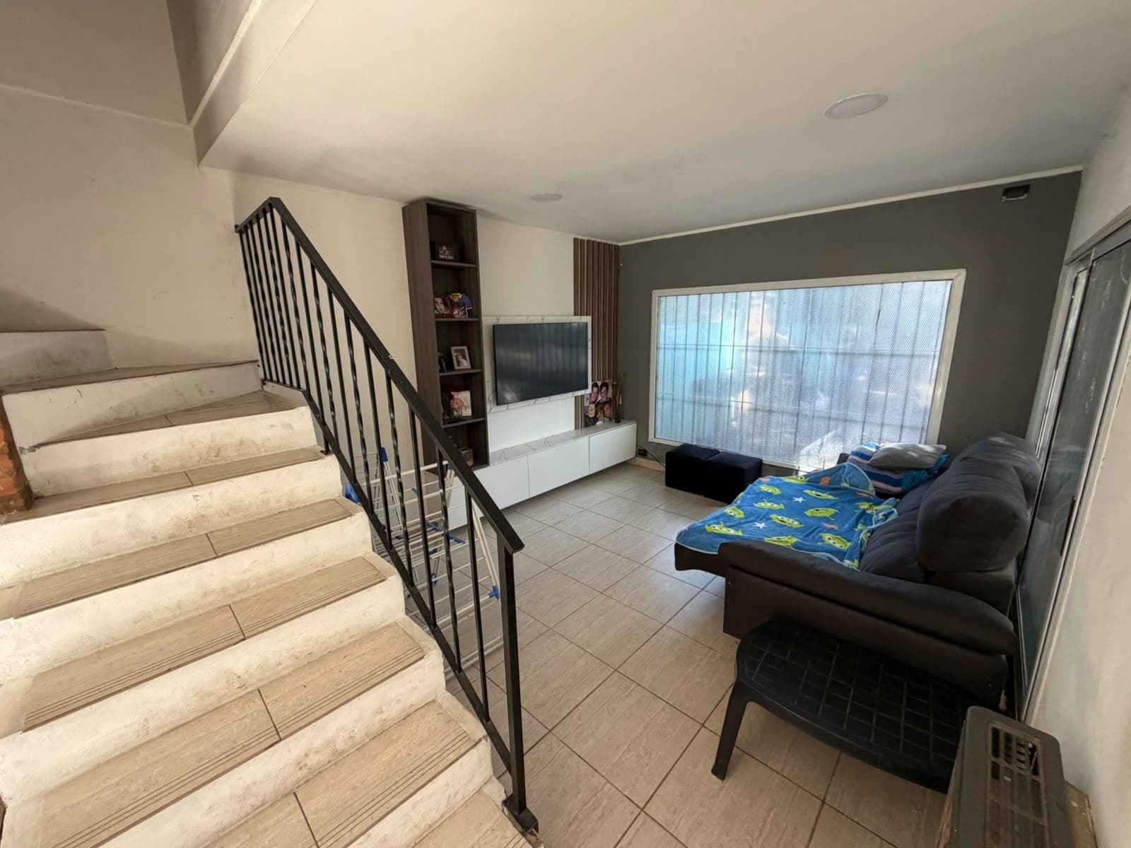For Sale and Rent | 2 Properties Located on 1,800 m² of Land in La Reja—Just a Few Meters from Av. Storni