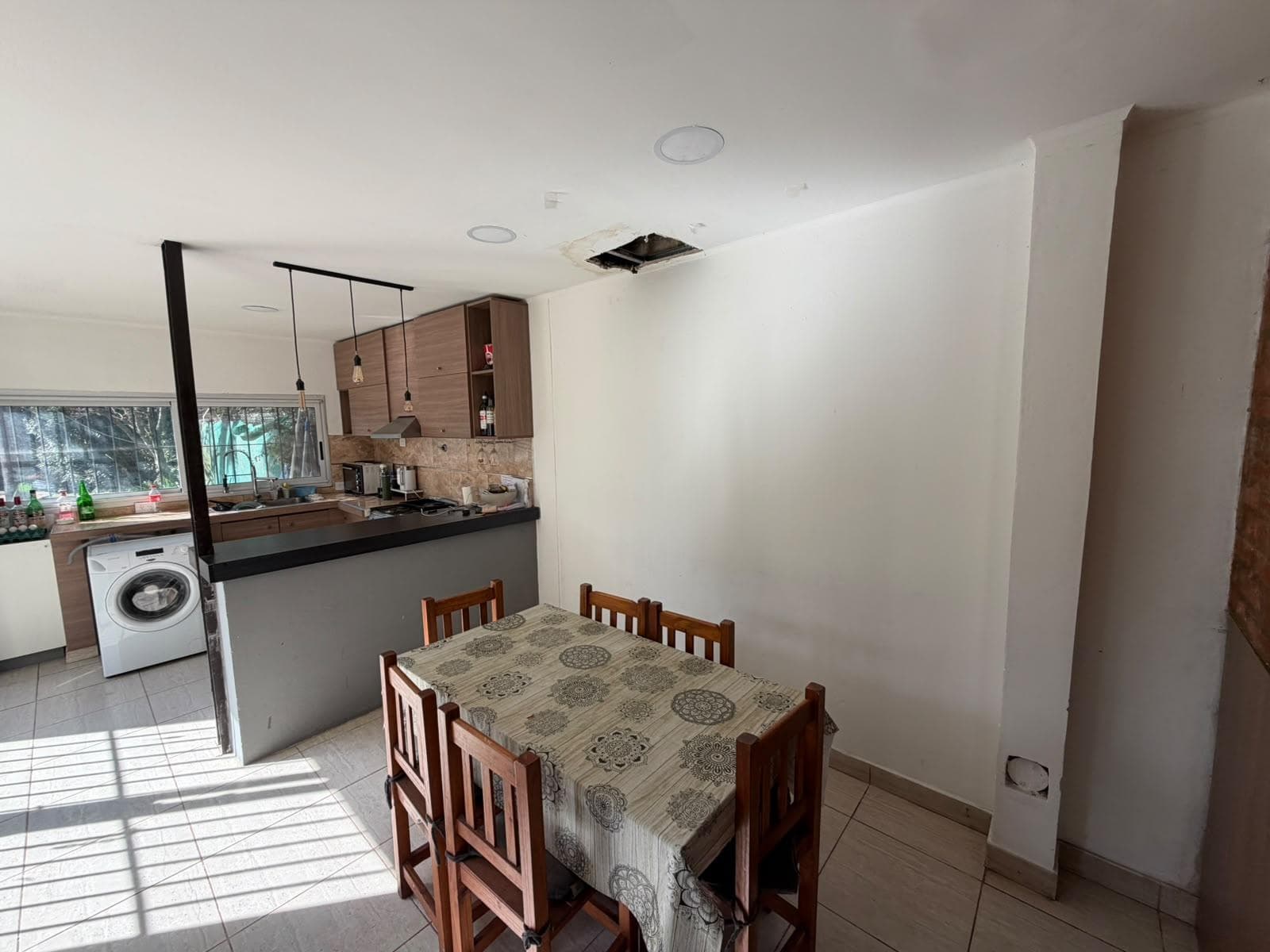 For Sale and Rent | 2 Properties Located on 1,800 m² of Land in La Reja—Just a Few Meters from Av. Storni