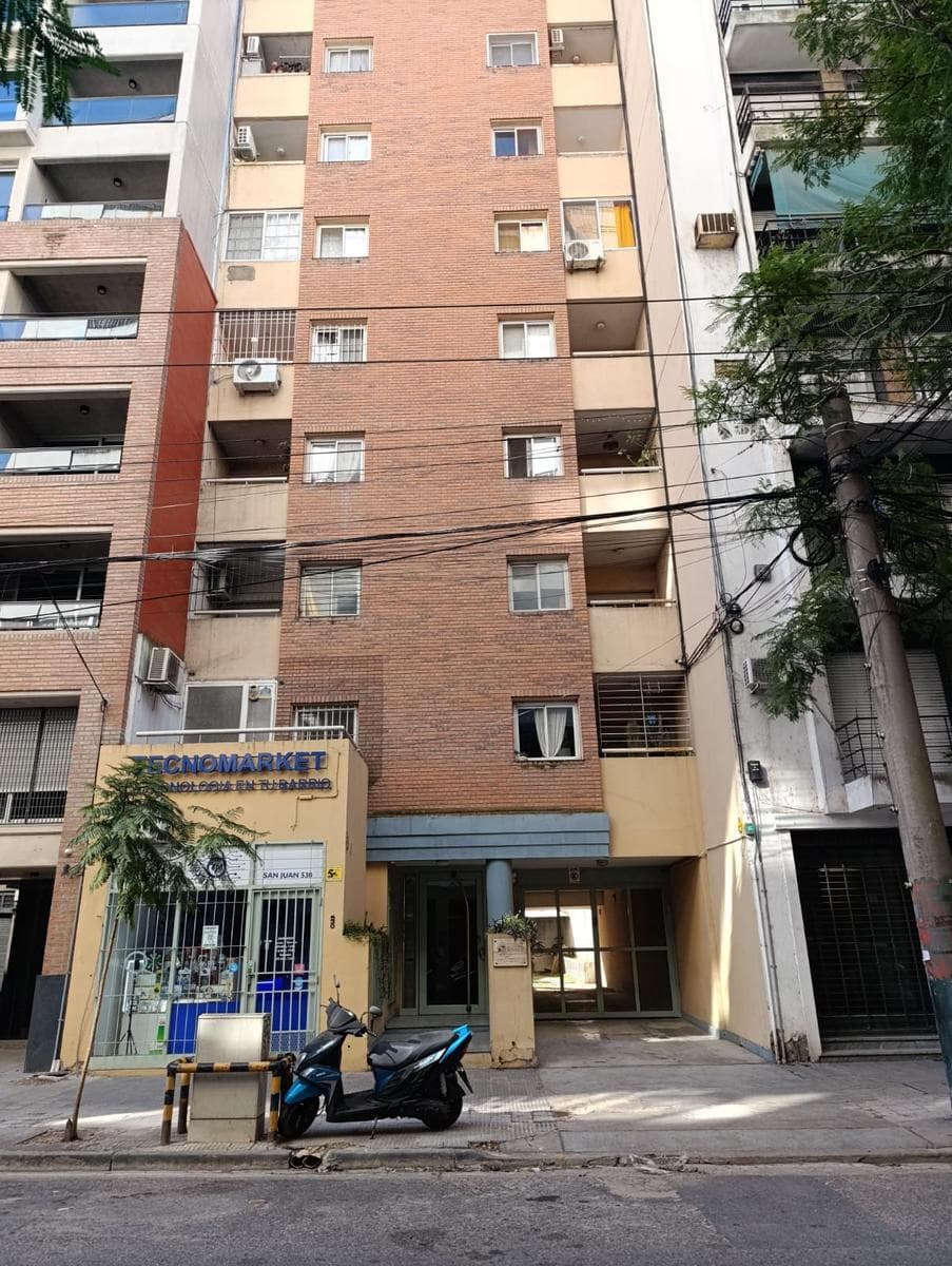 2-bedroom apartment. Martin neighborhood