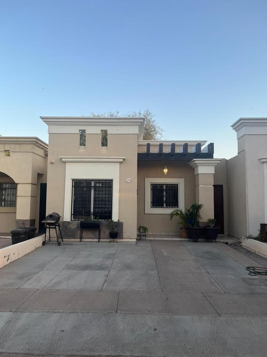 House for Sale in Corceles Residencial al Poniente