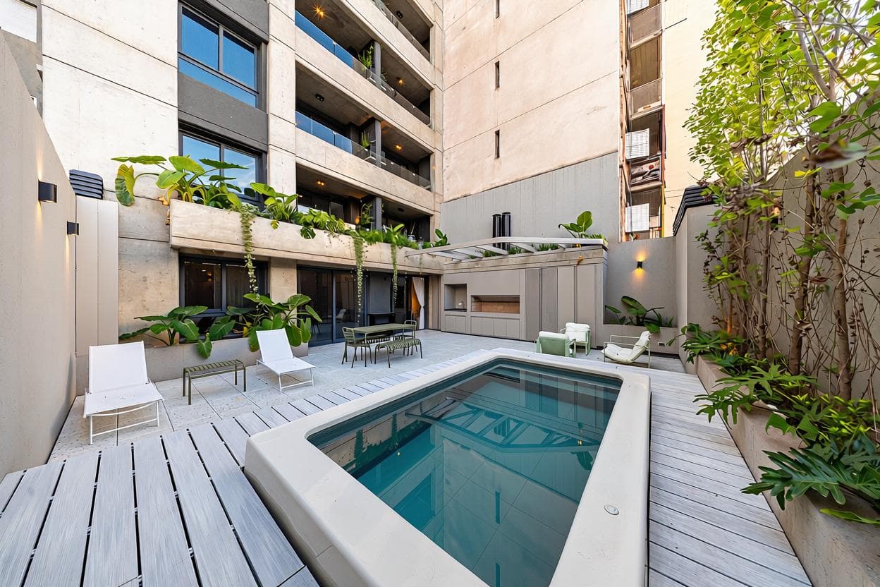 Apartment in Downtown
