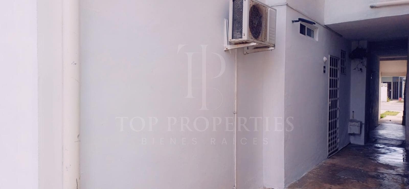 APARTMENT FOR SALE, ARCOS DEL PARAISO COMPLEX, SM 248, Ground Floor, CANCUN, QUINTANA ROO.