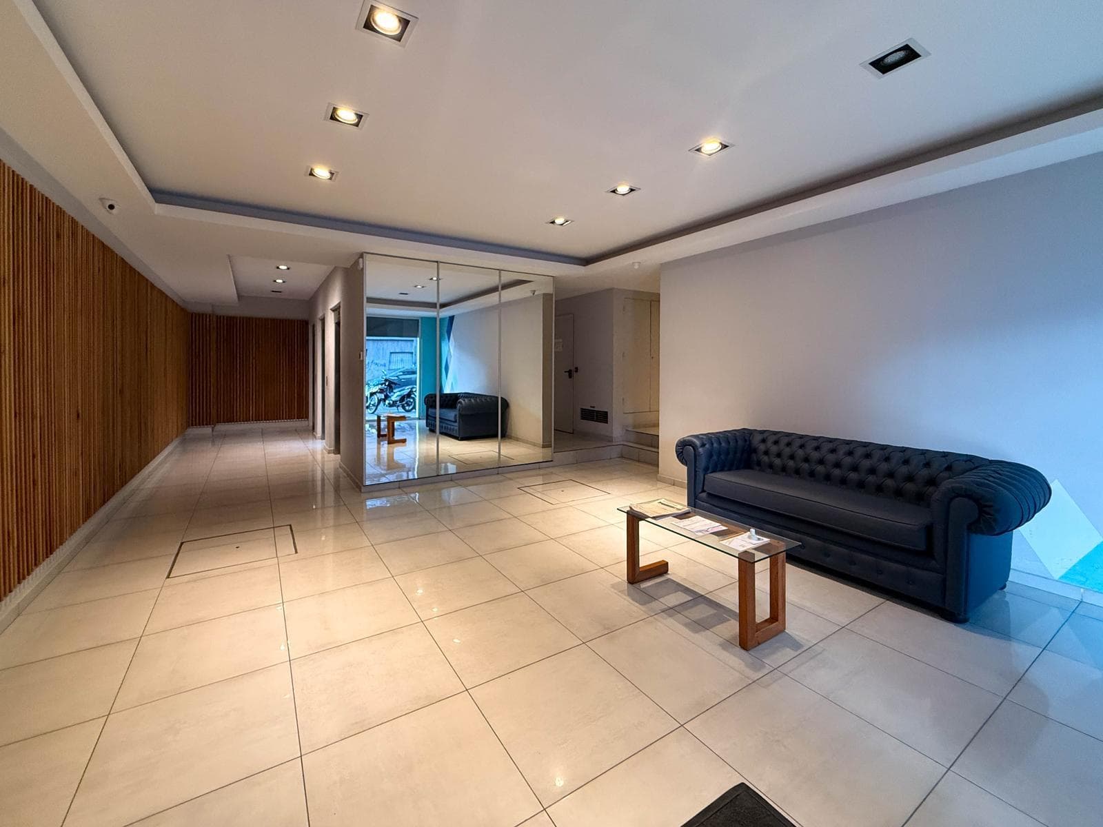 1-bedroom apartment for sale with a patio in Pichincha, Rosario