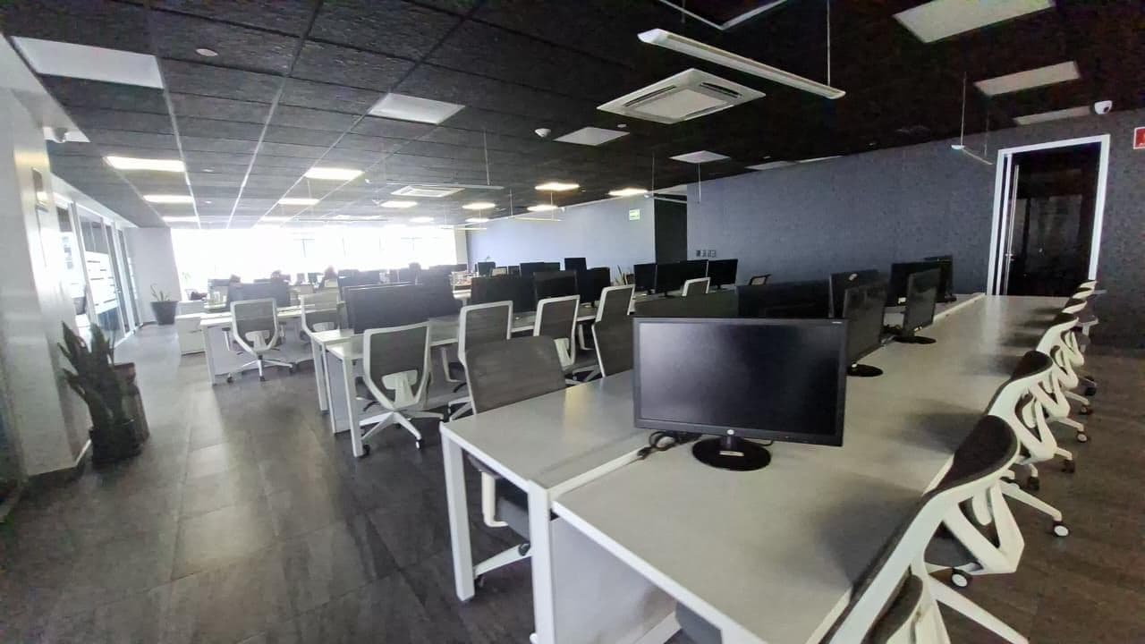 Office for rent on Reforma, in a great location