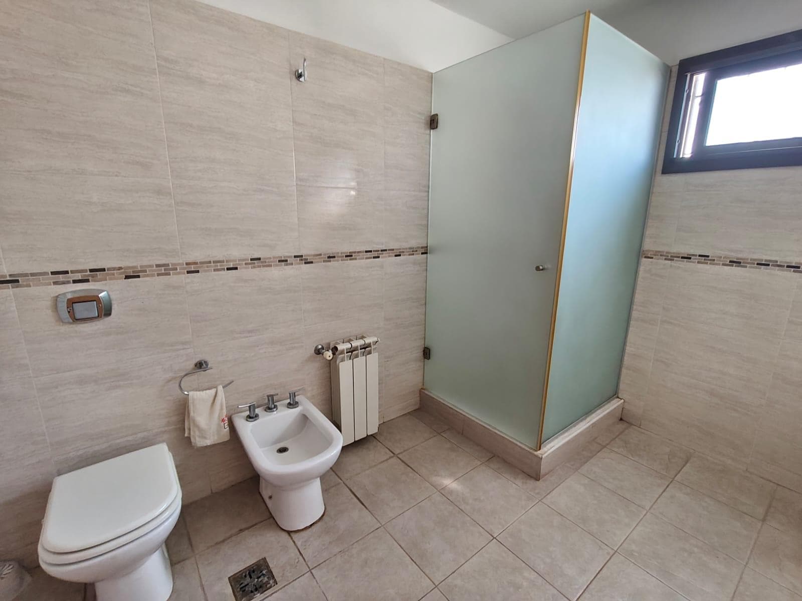 4-Bedroom House for Sale in General Paz