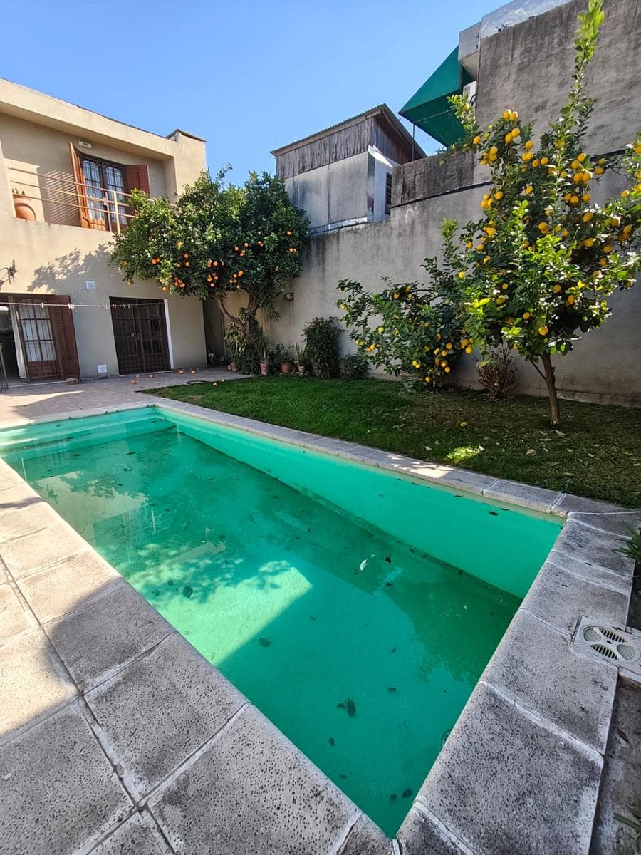 4-Bedroom House for Sale in General Paz
