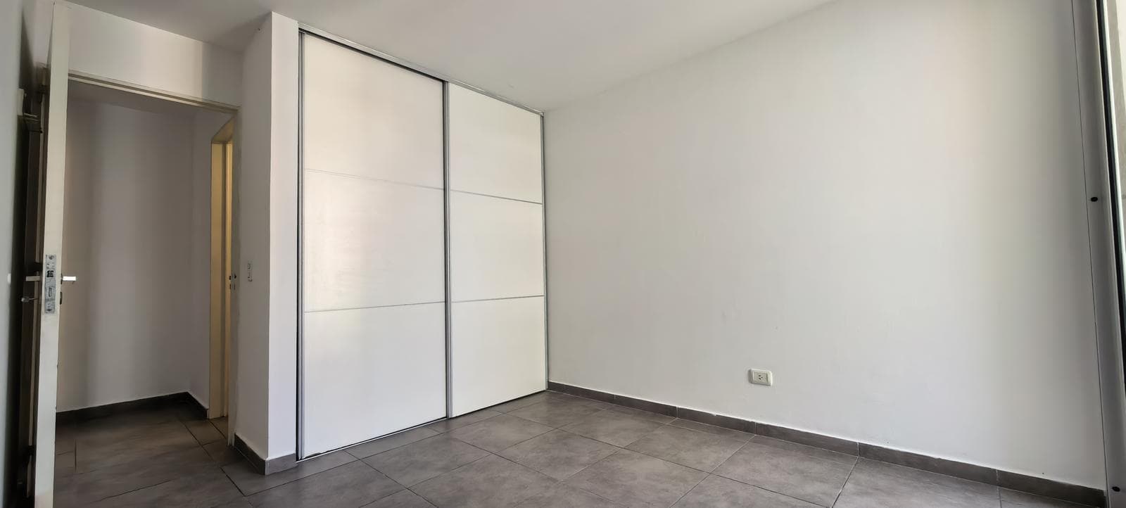 Pre-owned apartment in Alberdi