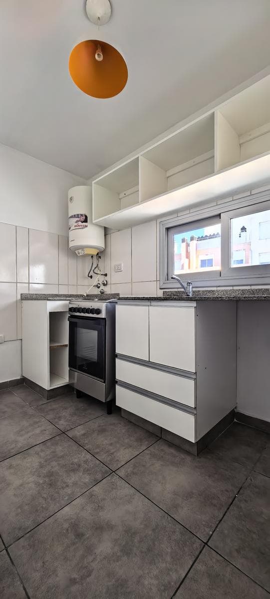 Pre-owned apartment in Alberdi