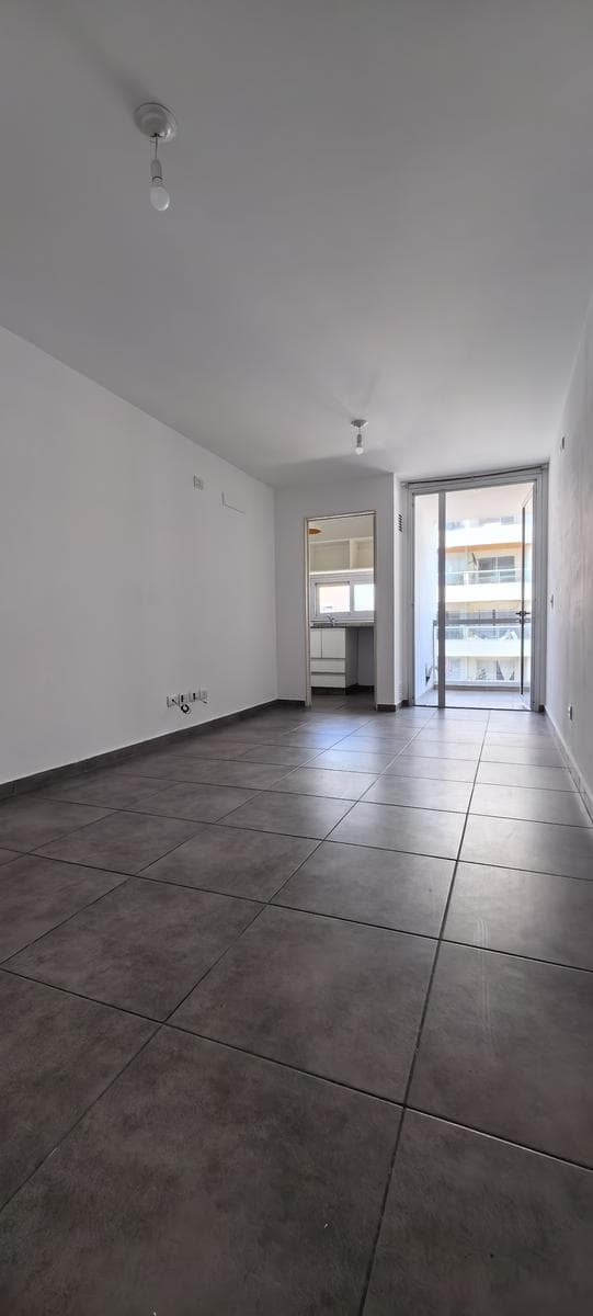 Pre-owned apartment in Alberdi