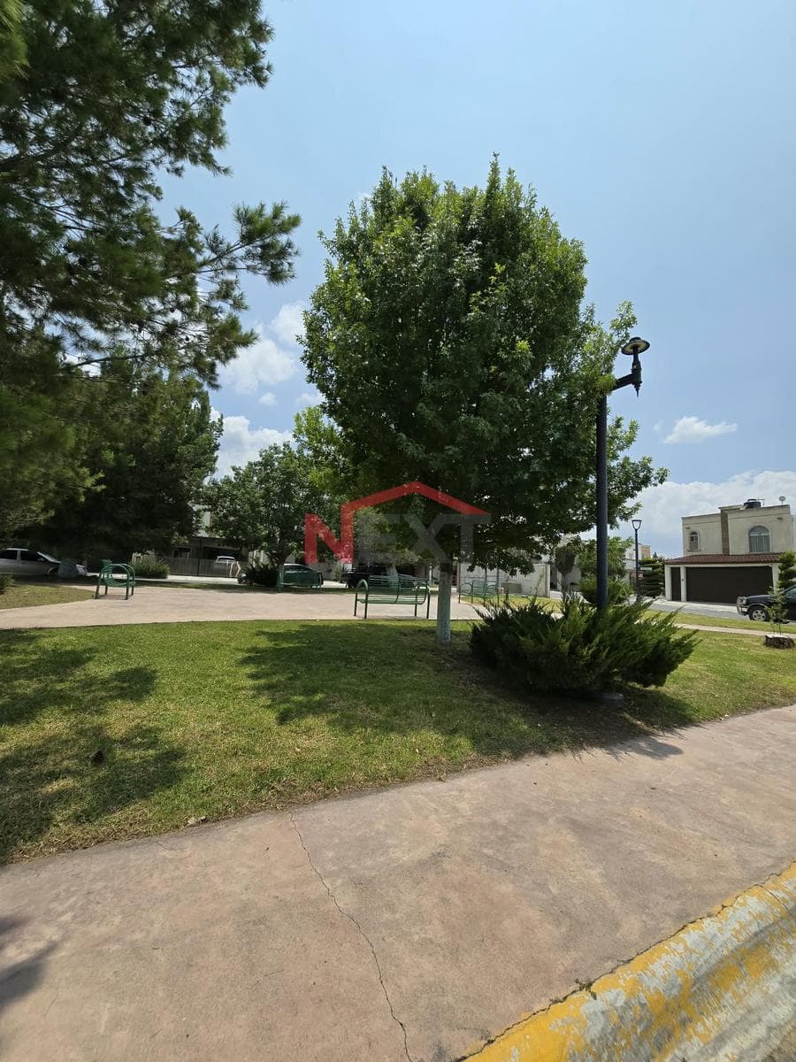 Corner House for Sale - Real del Sol