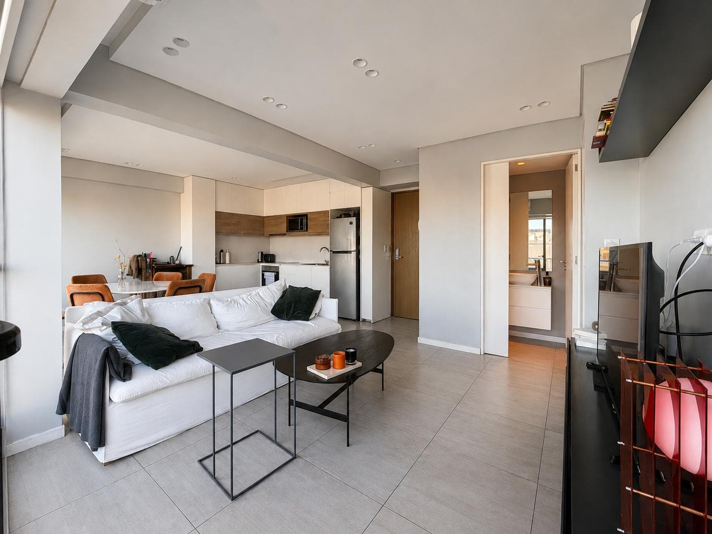 2-Room Apartment for Rent - 14th Floor with Large Terrace and Full Amenities - Villa Urquiza