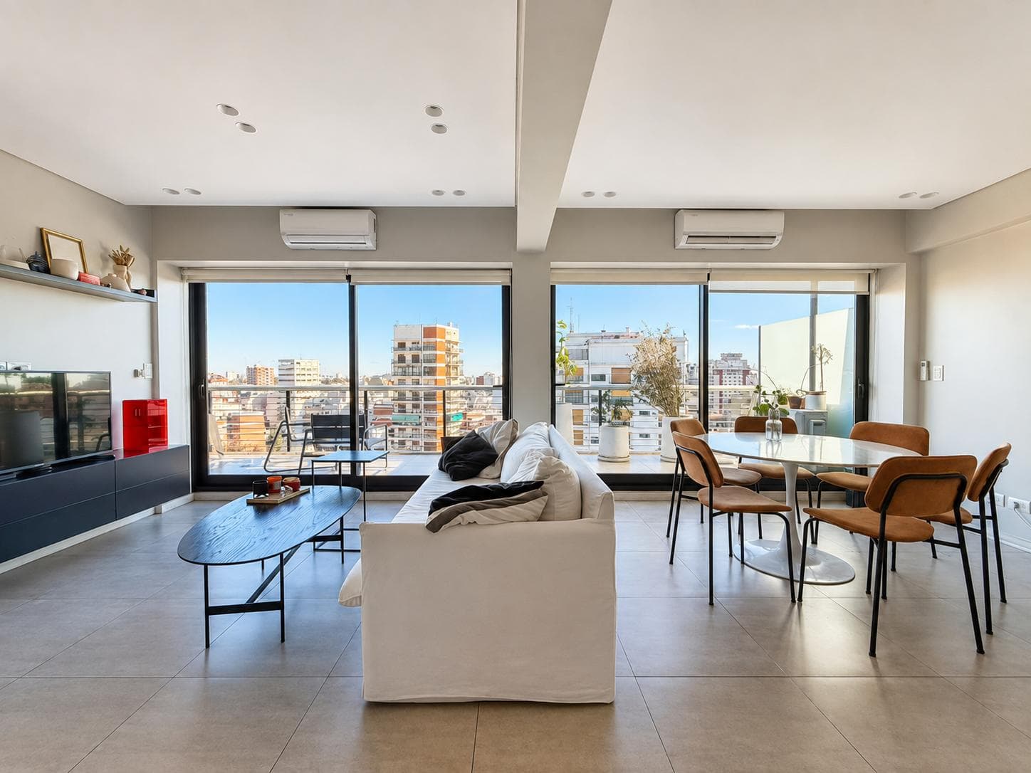 2-Room Apartment for Rent - 14th Floor with Large Terrace and Full Amenities - Villa Urquiza