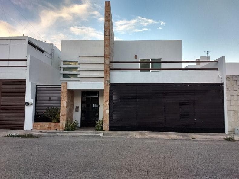 House in ALTABRISA, NORTH OF MÉRIDA