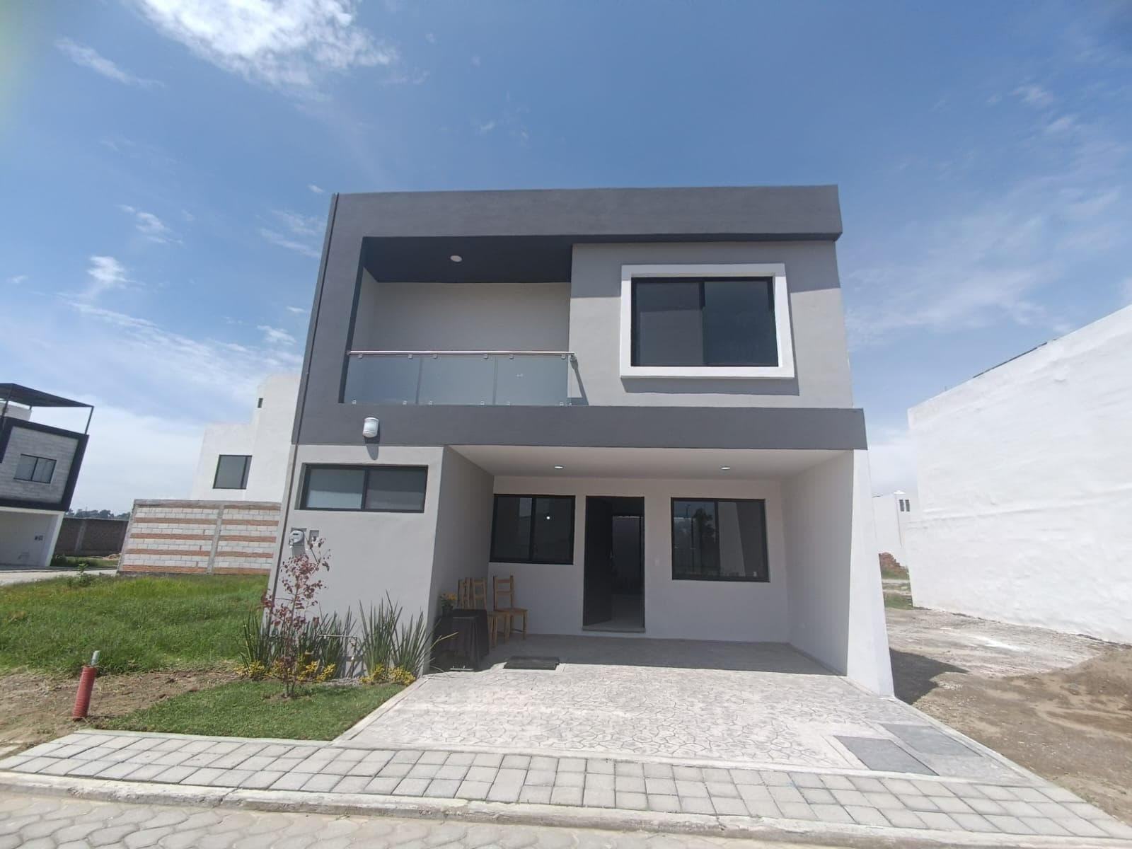 House for Sale in the Monterreal Subdivision, San Pedro Cholula