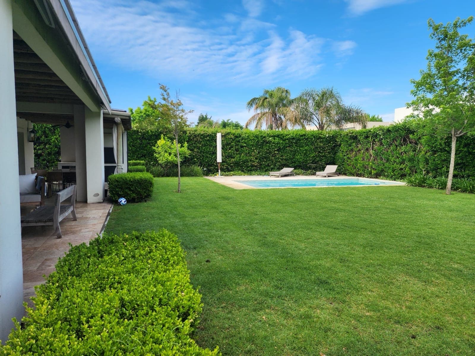 House - Talar Del Lago II