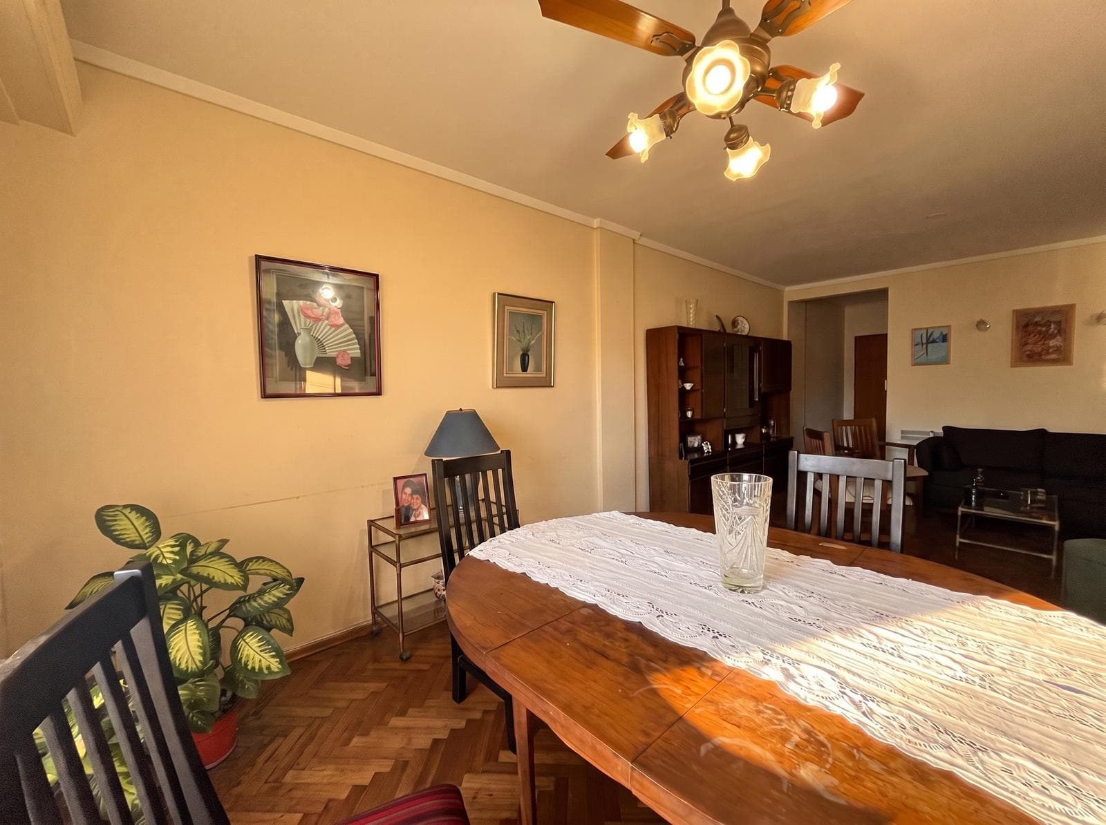 FOR SALE IN ALMAGRO: 4-ROOM APARTMENT—IDEAL FOR RENOVATION