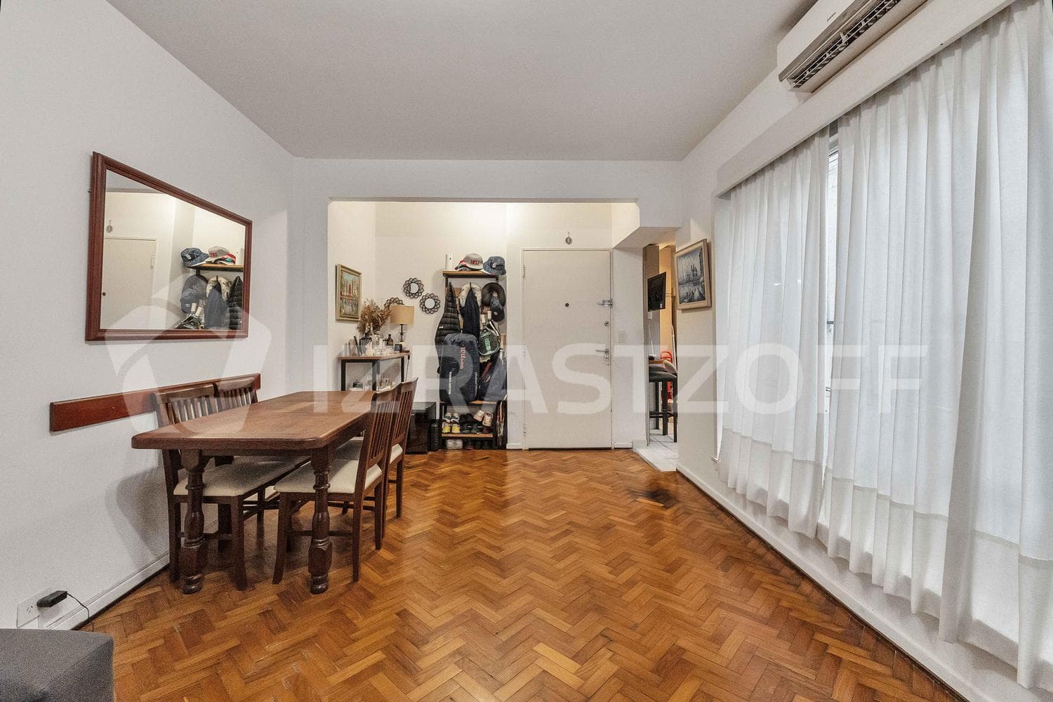 3-Bedroom Apartment for Sale with Separate Room (Renovated)