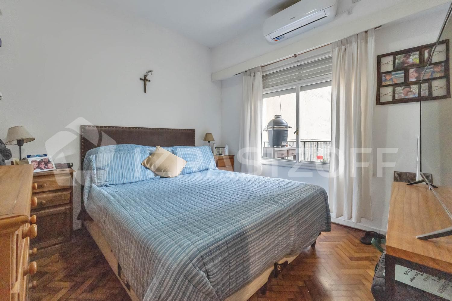 3-Bedroom Apartment for Sale with Separate Room (Renovated)