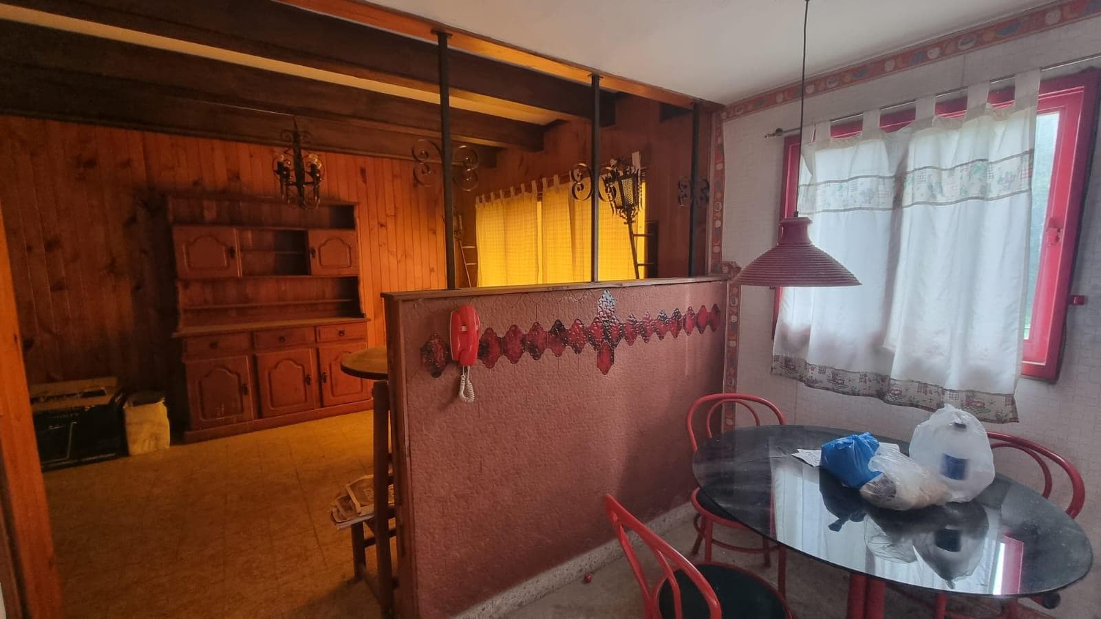 House for Sale in Need of Renovation in Morón