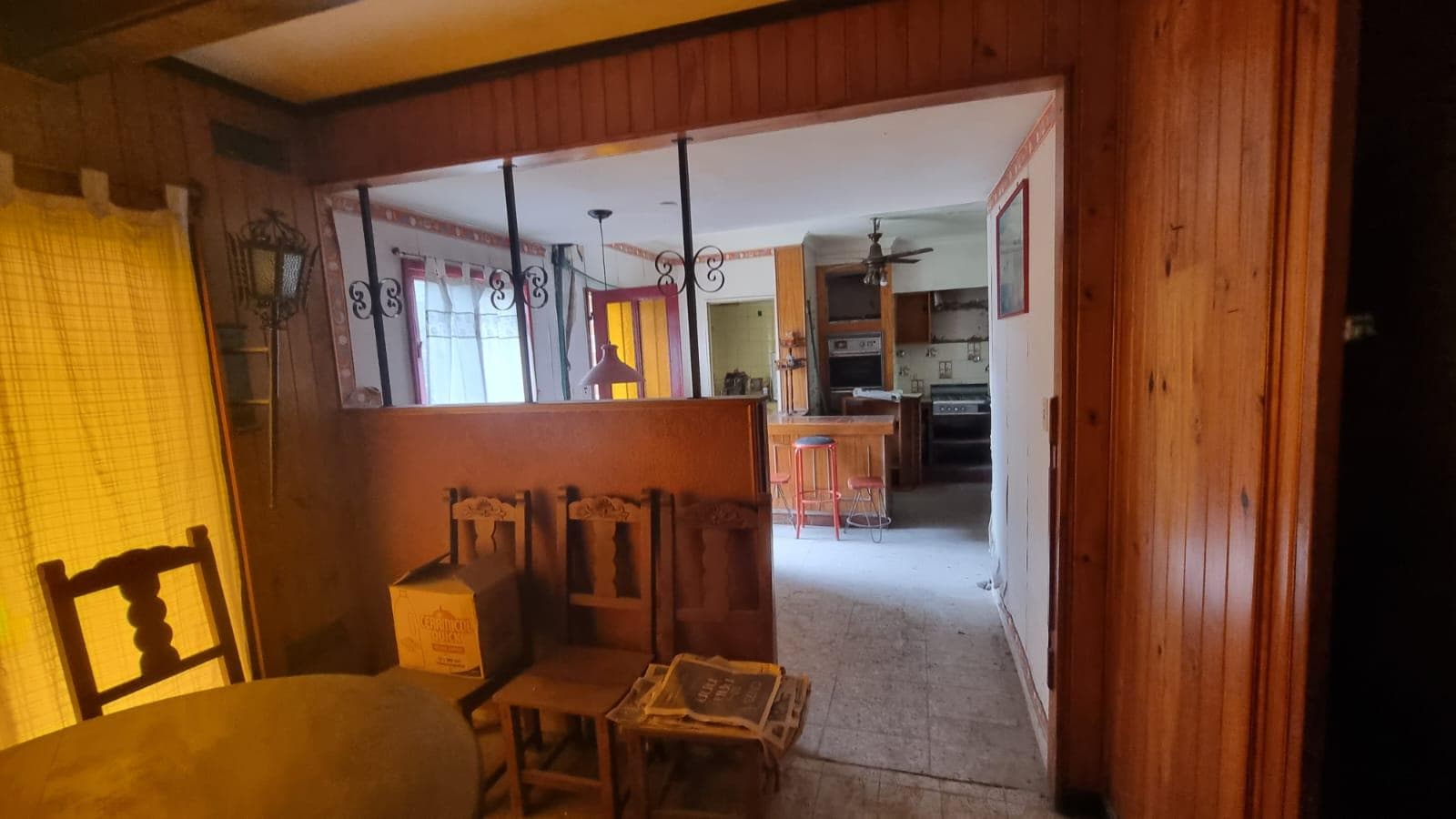 House for Sale in Need of Renovation in Morón