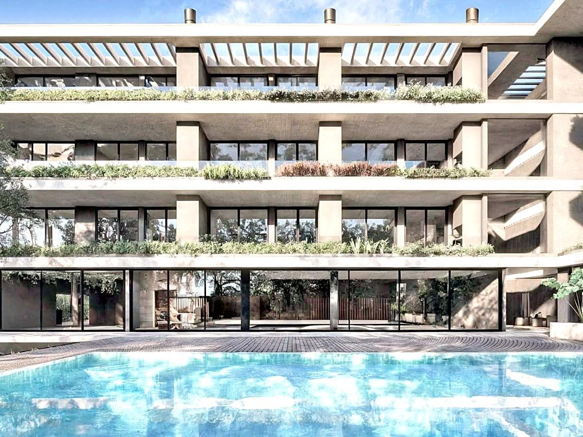 Canning for Sale: Apartment in the Botanica Complex