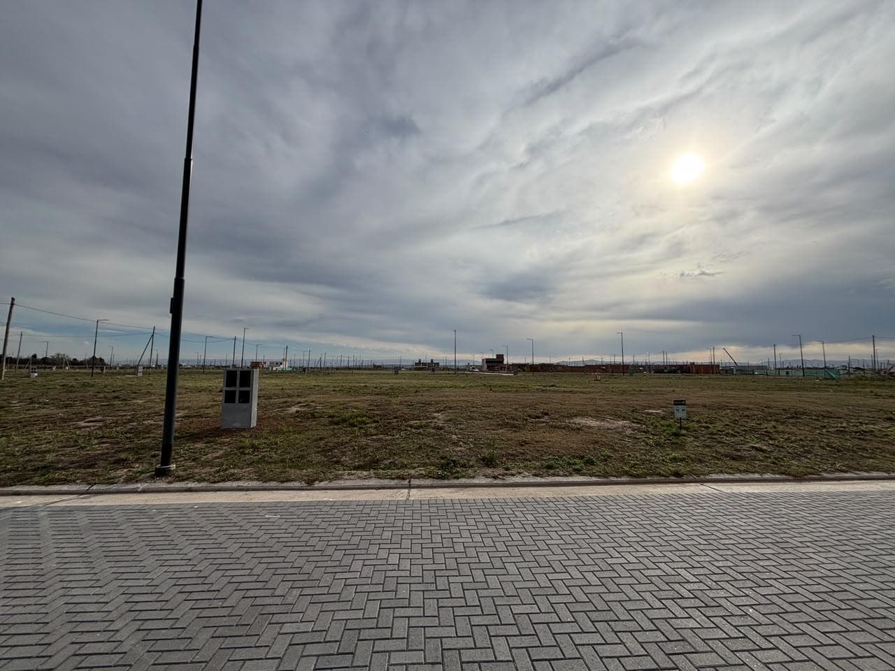 LAND FOR SALE IN ABRAS DE MANANTIALES