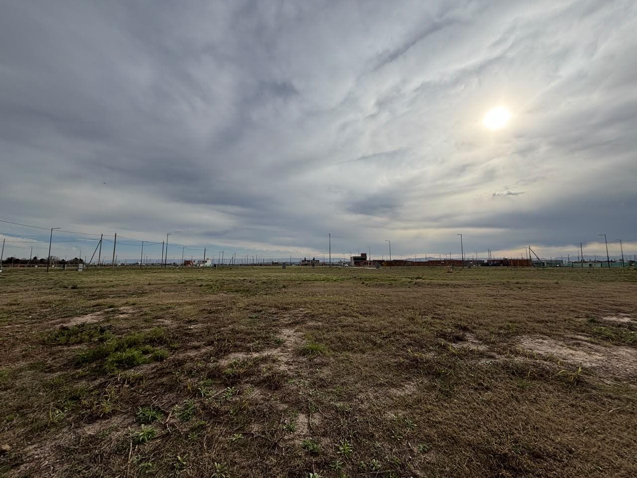 LAND FOR SALE IN ABRAS DE MANANTIALES