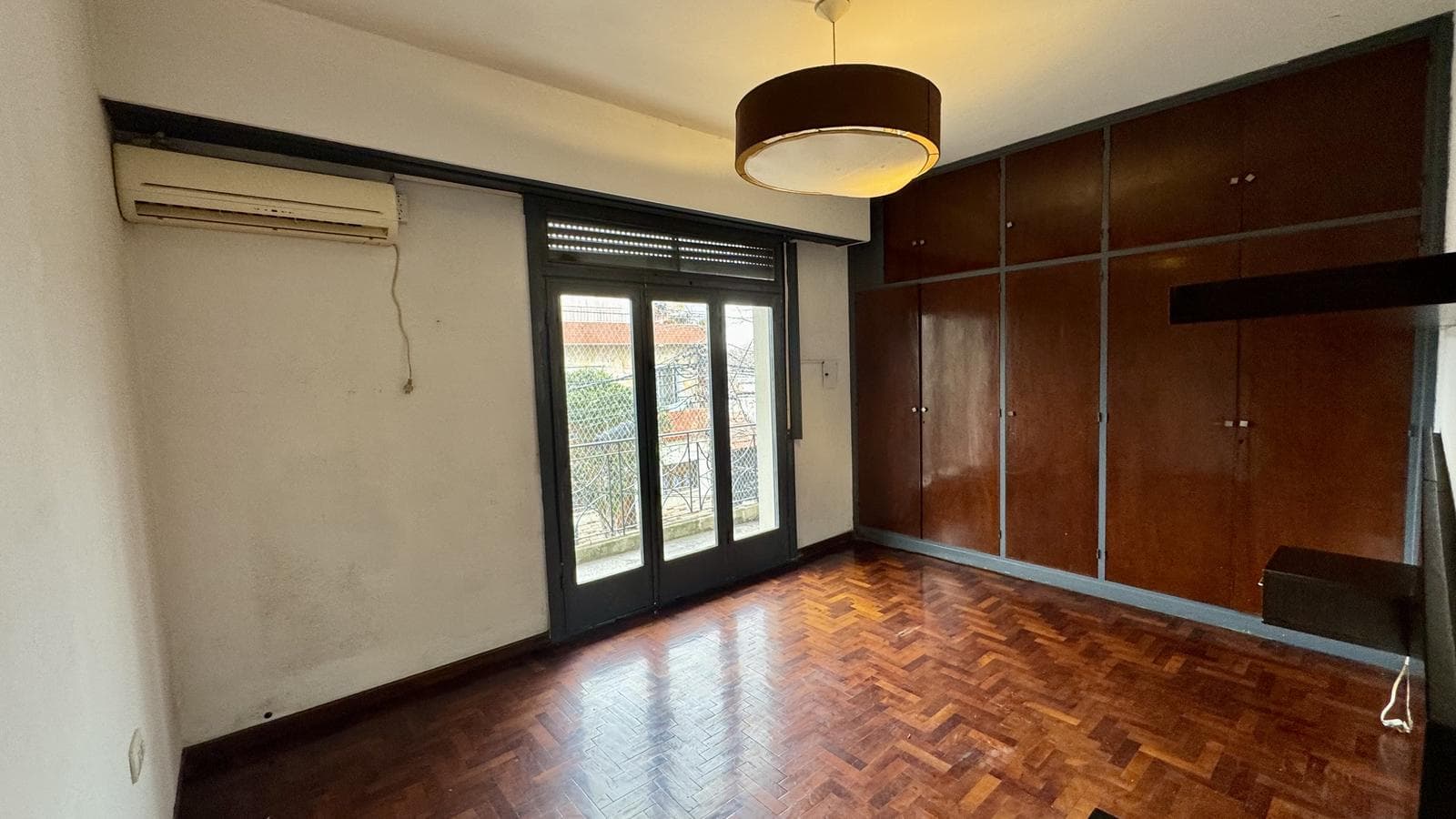 Apartment in Villa Adelina