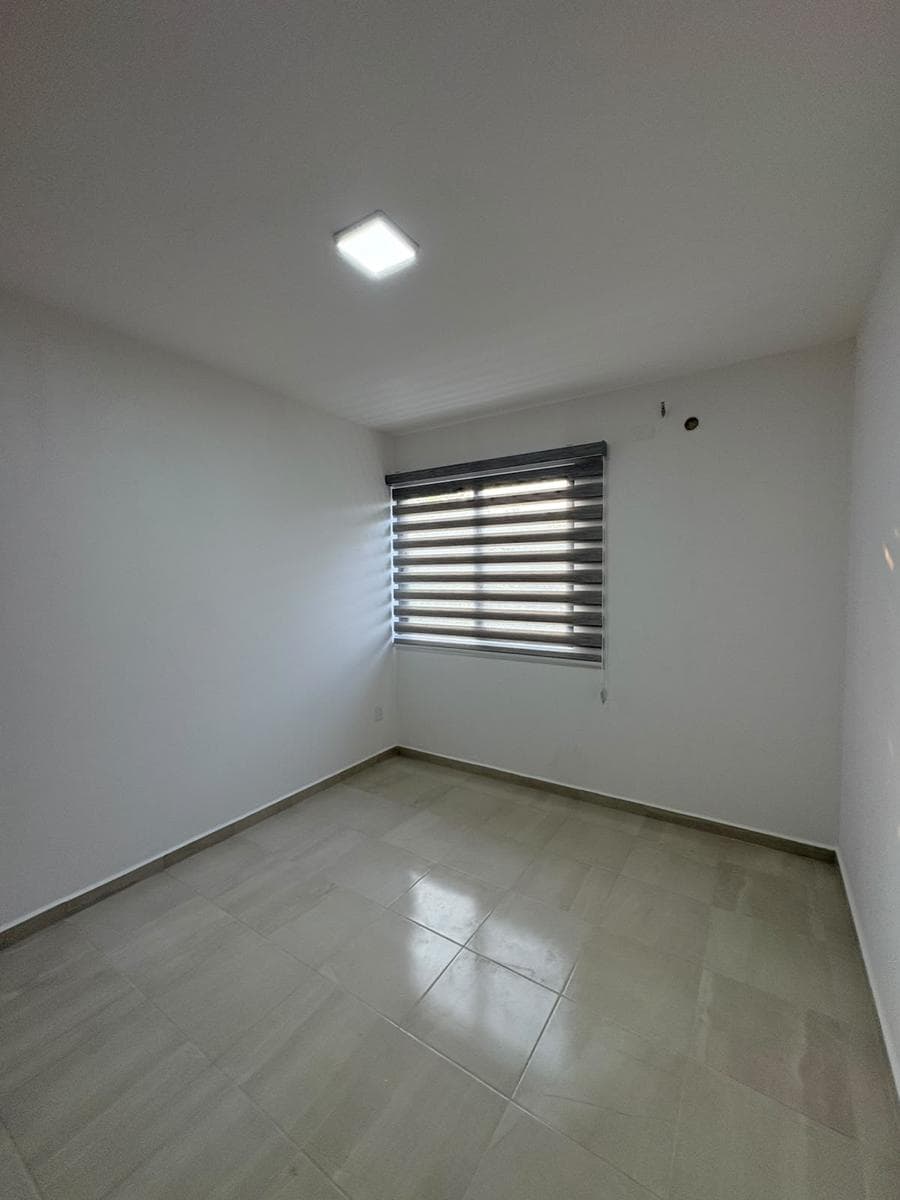 Apartment in the Joyas de Mocambo Subdivision