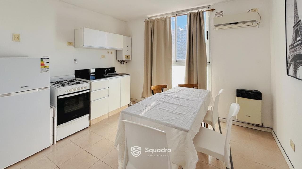 FOR RENT - Furnished studio apartment, 28 m2 - Lourdes neighborhood, Rosario.