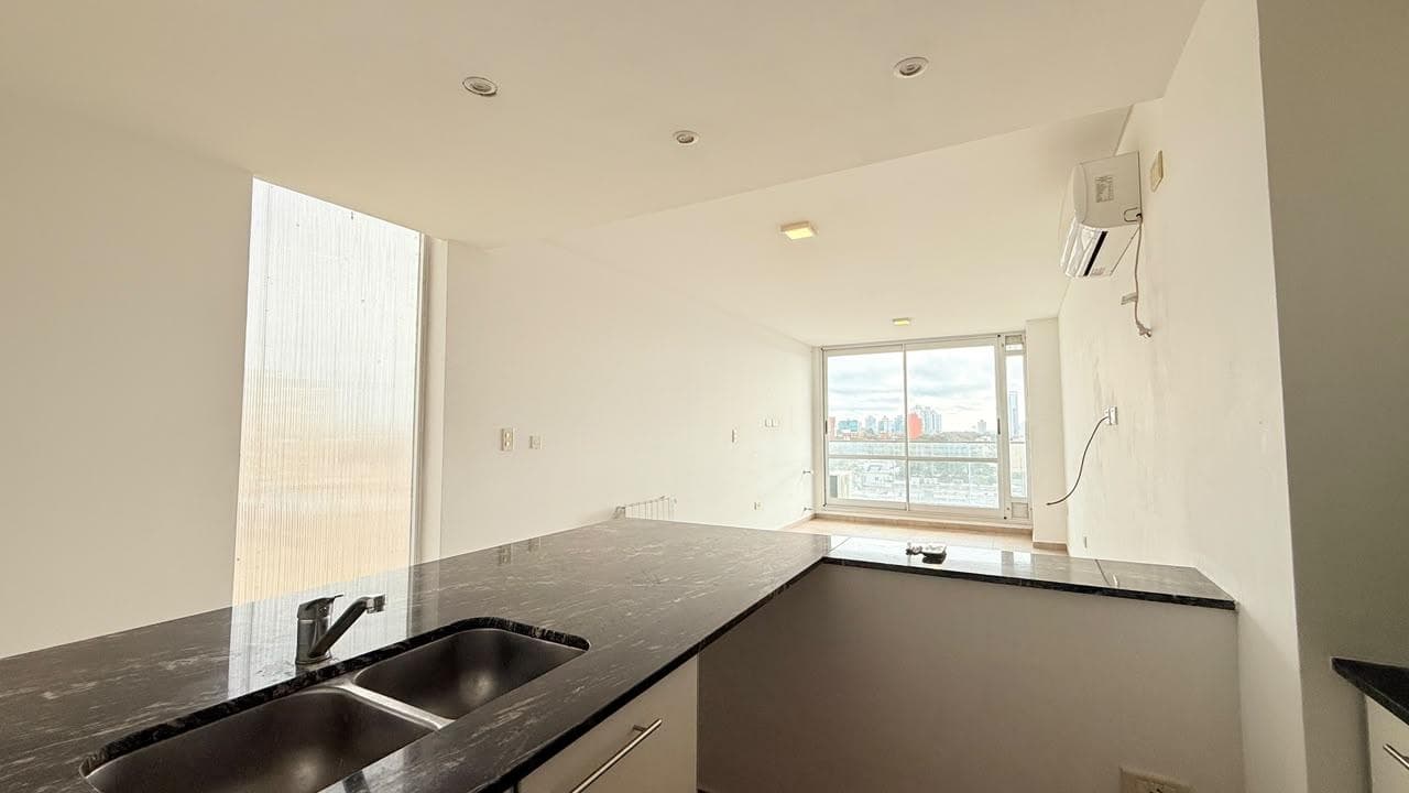 Studio Apartment for Sale with Amenities in the University District, Pichincha