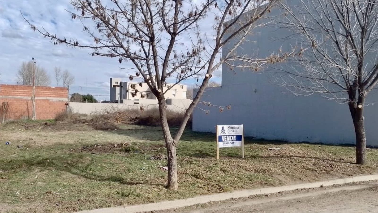 Land - Villa Regina